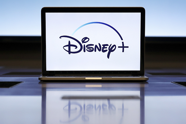 Cómo guardar videos descargados de Disney Plus Forever